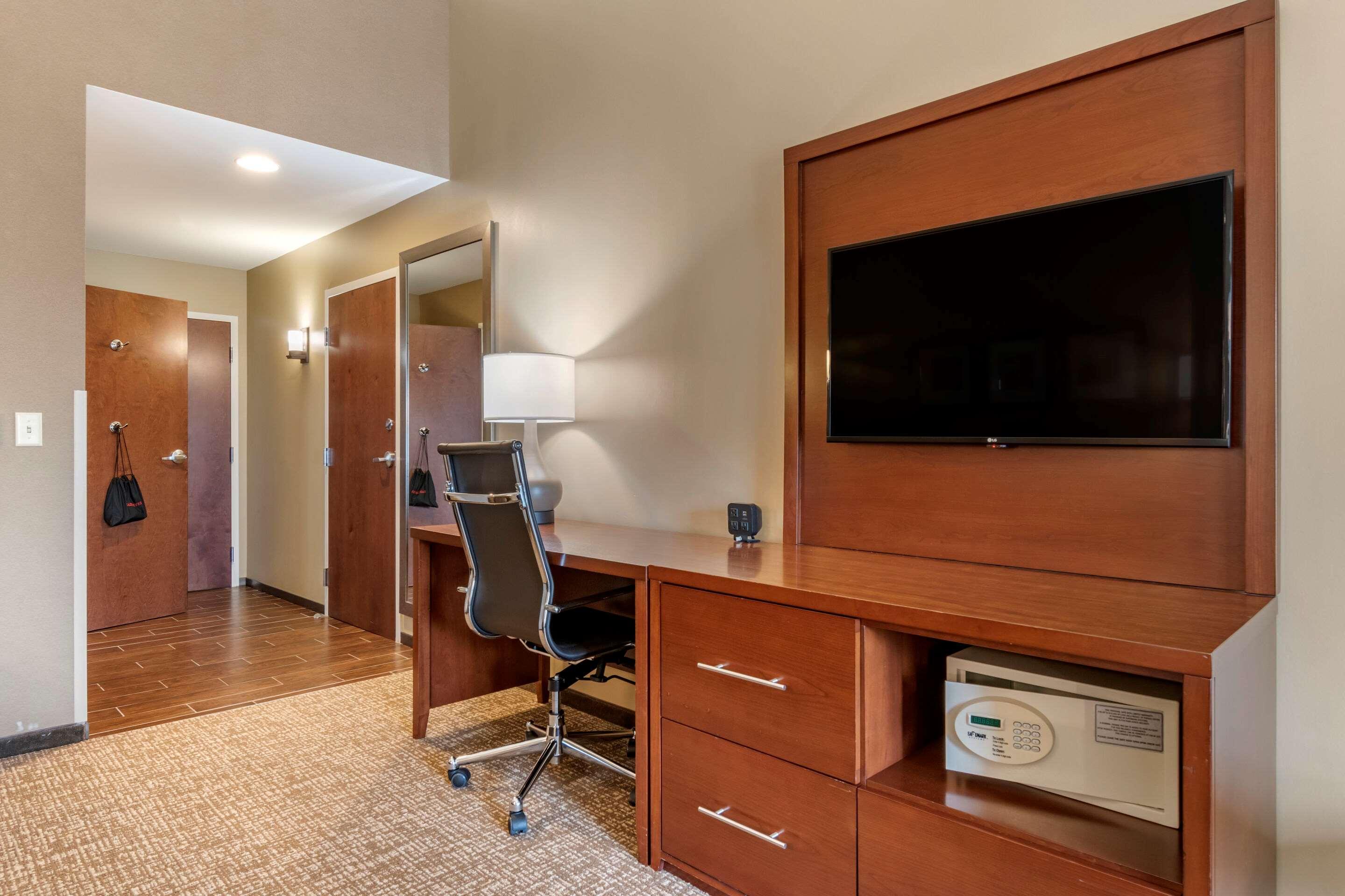Comfort Suites Manheim - Lancaster Екстериор снимка