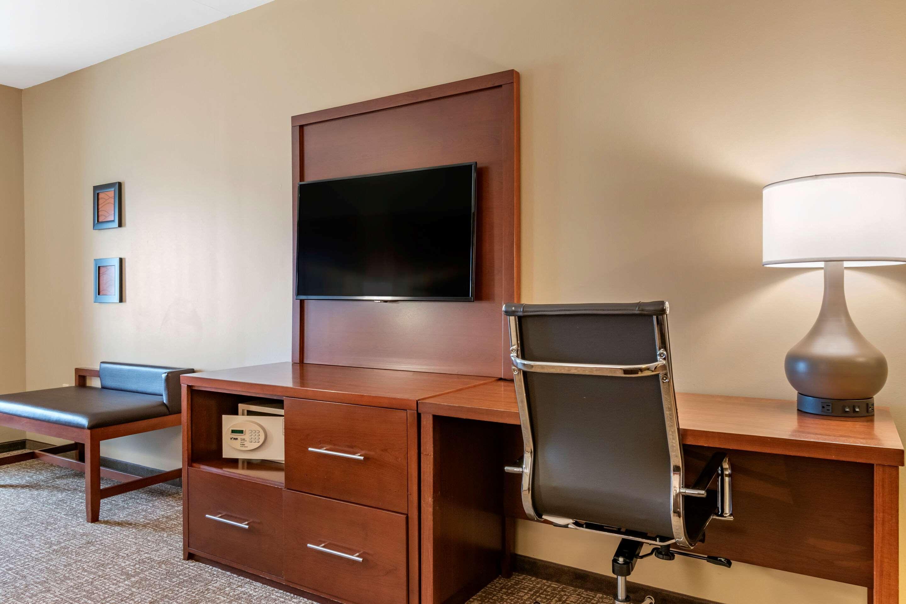 Comfort Suites Manheim - Lancaster Екстериор снимка