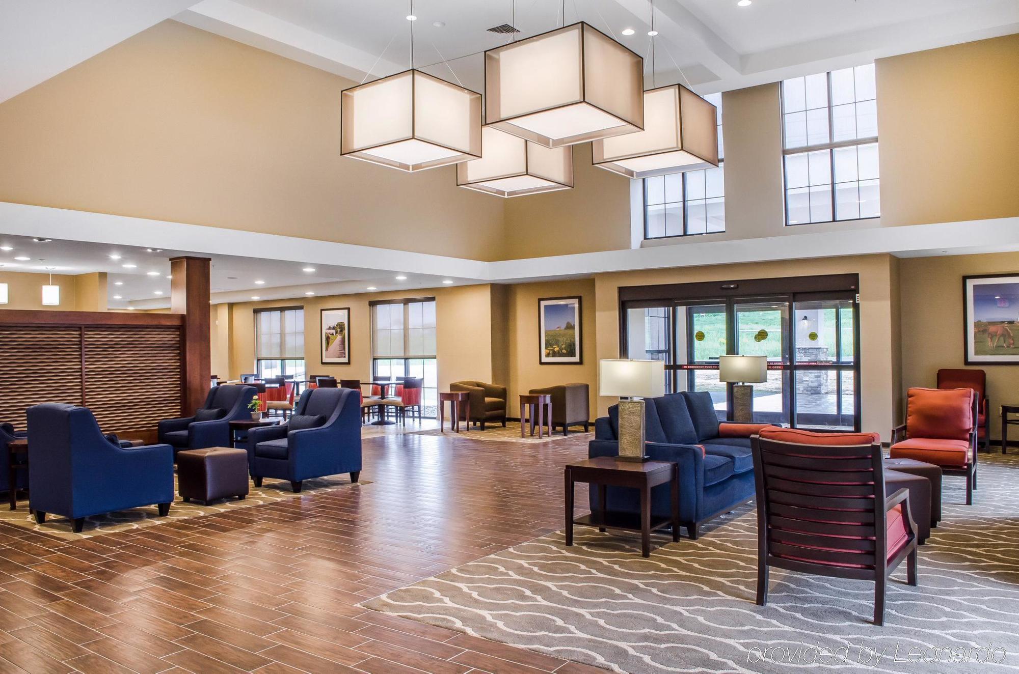 Comfort Suites Manheim - Lancaster Екстериор снимка